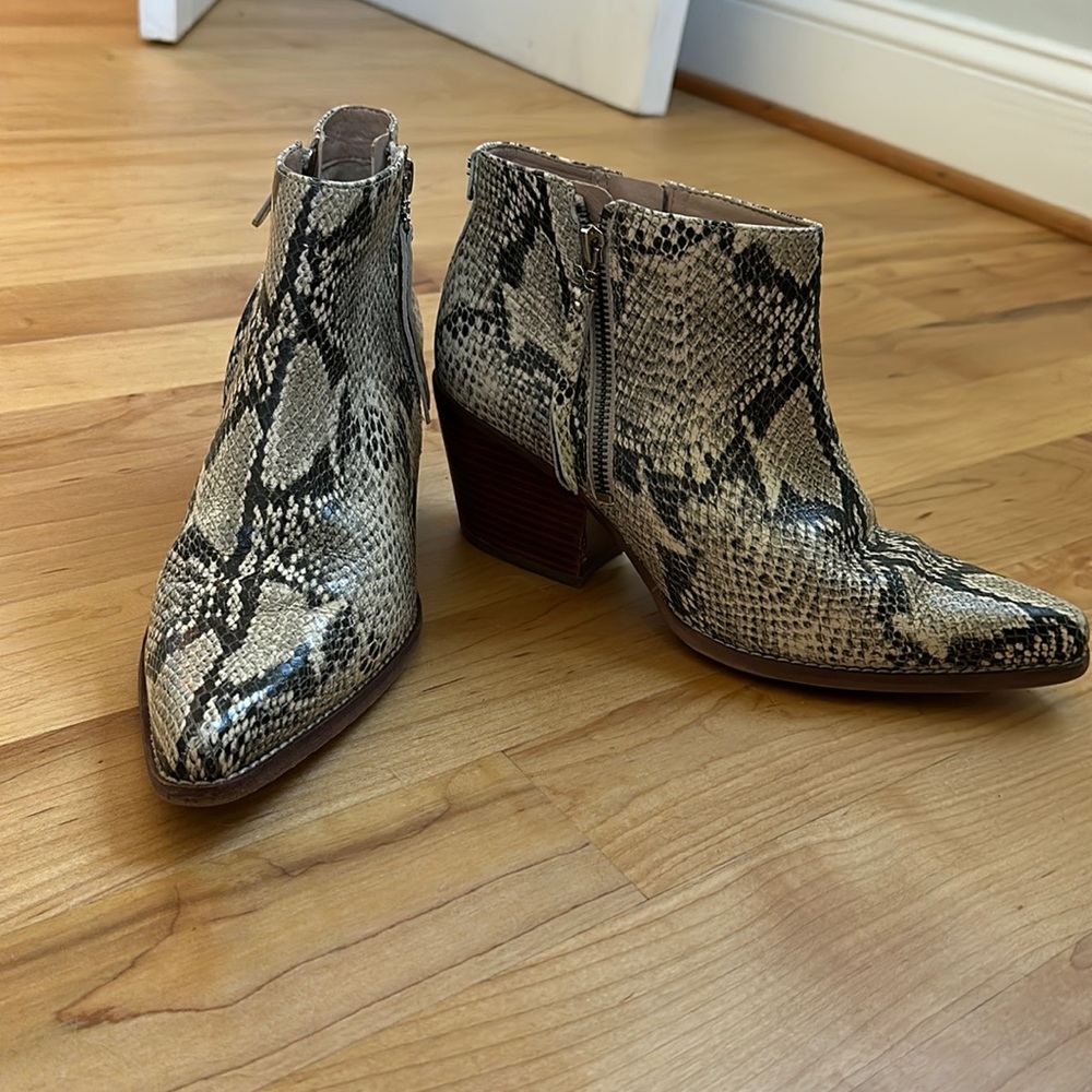 Faux snakeskin leather booties